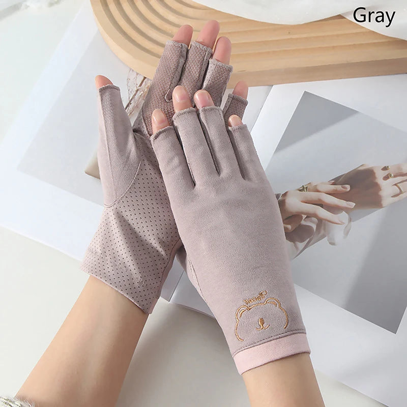 Anti-UV Fingerless Nail Gloves – UV Gel Shield for Manicure Protection