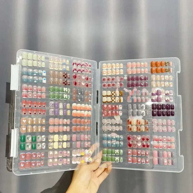 Transparent Nail Art Storage Book – Dustproof Display for Nail Designs