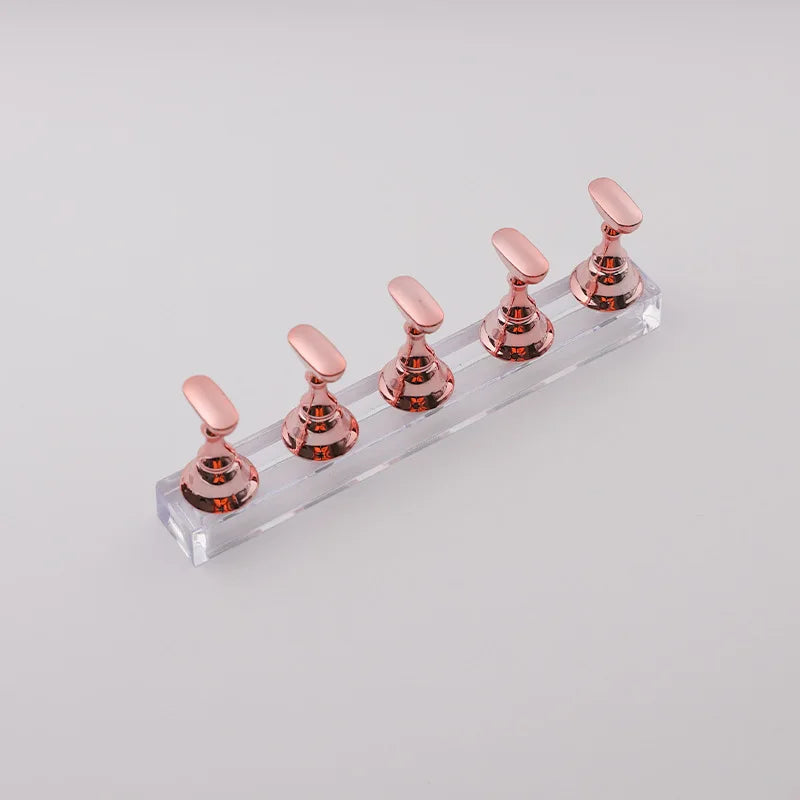 1 Set Magnetic Chess Nail Display Stand for Acrylic Nail Art Practice and DIY Design