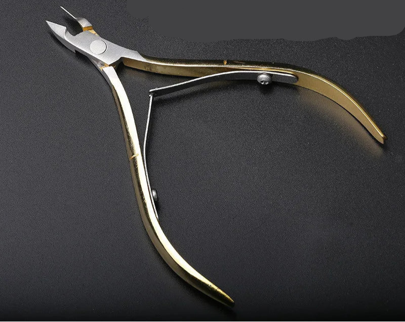 Professional Cuticle Nipper – Stainless Steel Nail Tool for Trimming Dead Skin & Hangnails