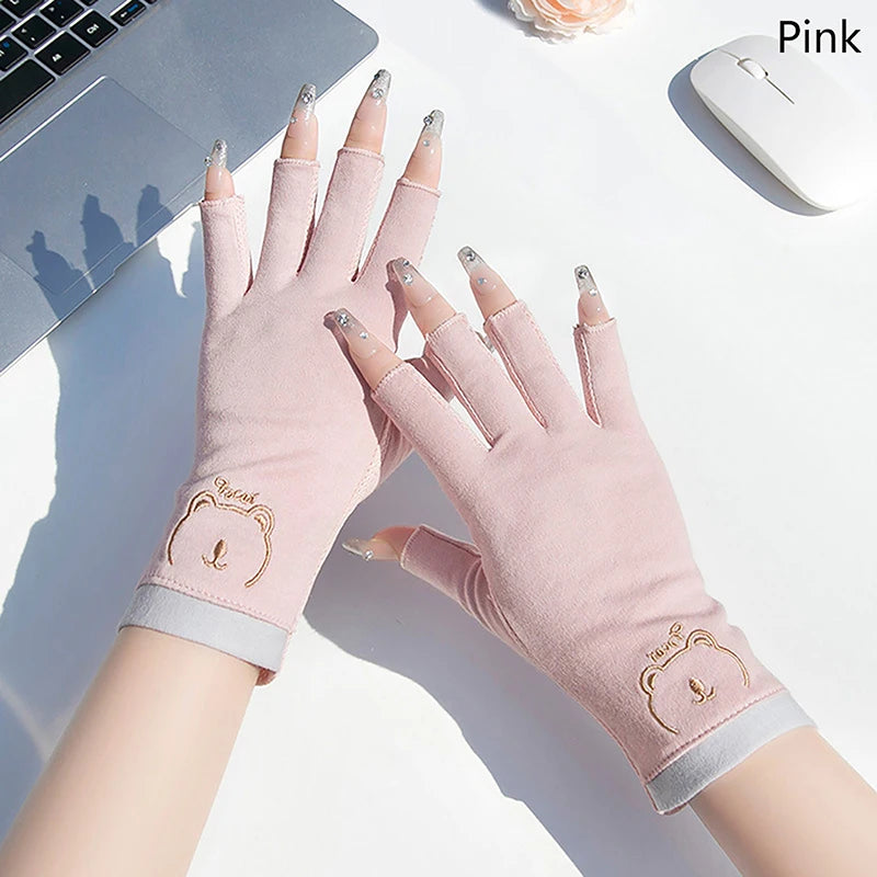 Anti-UV Fingerless Nail Gloves – UV Gel Shield for Manicure Protection