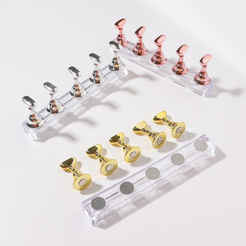 1 Set Magnetic Chess Nail Display Stand for Acrylic Nail Art Practice and DIY Design